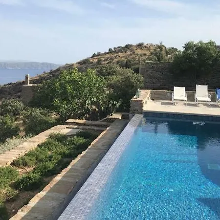 A La Grand Bleu 3* Ellinika (Kea)