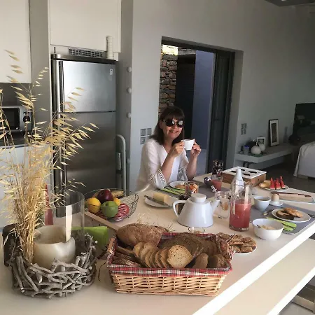 A La Grand Bleu Guest house