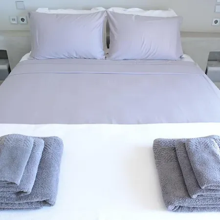 A La Grand Bleu Guest house